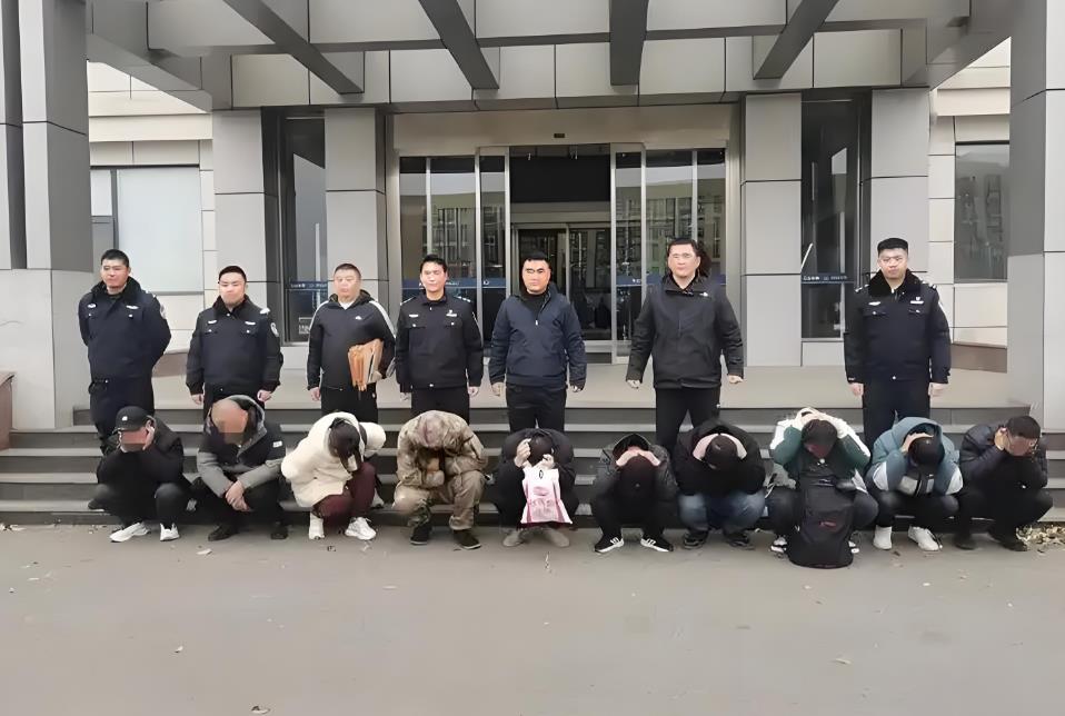 新型詐騙，已有多個(gè)小區(qū)居民被騙！看到這個(gè)請(qǐng)立即報(bào)警！
